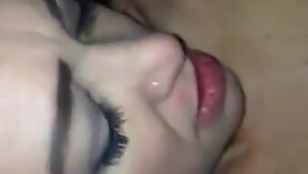 Milf Thụy Điển Trải Qua Cực Khoái Hậu Môn Mạnh Mẽ Trong Video Sex Tự Làm